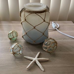 Scentsy warmer